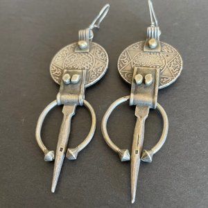 ANTIQUE FINE BERBER BROOCH PINS - 2 FIBULA TIZERZAI - NORTH MOROCCO